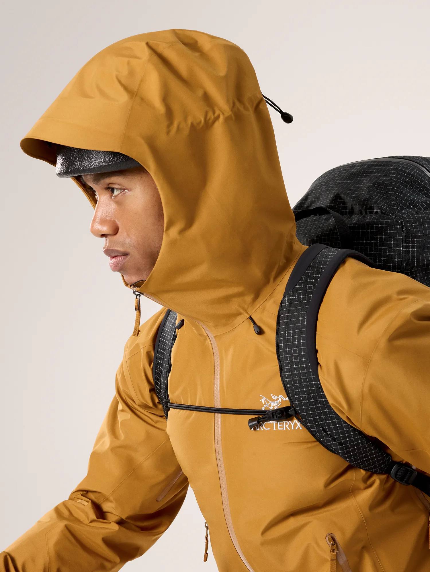 Arc'teryx Men's Beta LT Jacket Yukon | Buy Arc'teryx Men's Beta LT Jacket Yukon here | Outnorth