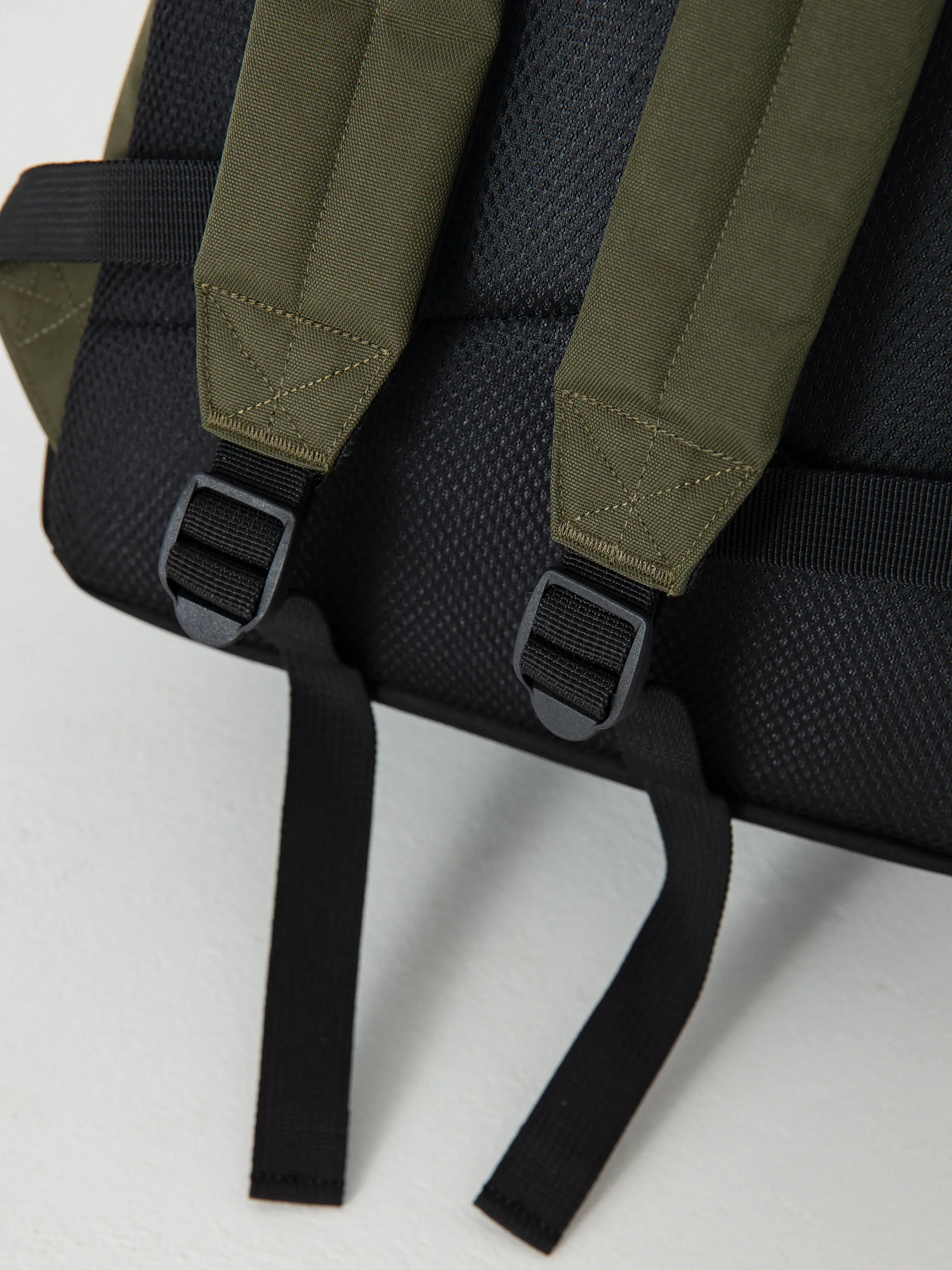 Carhartt WIP Backpack Jake (office green)