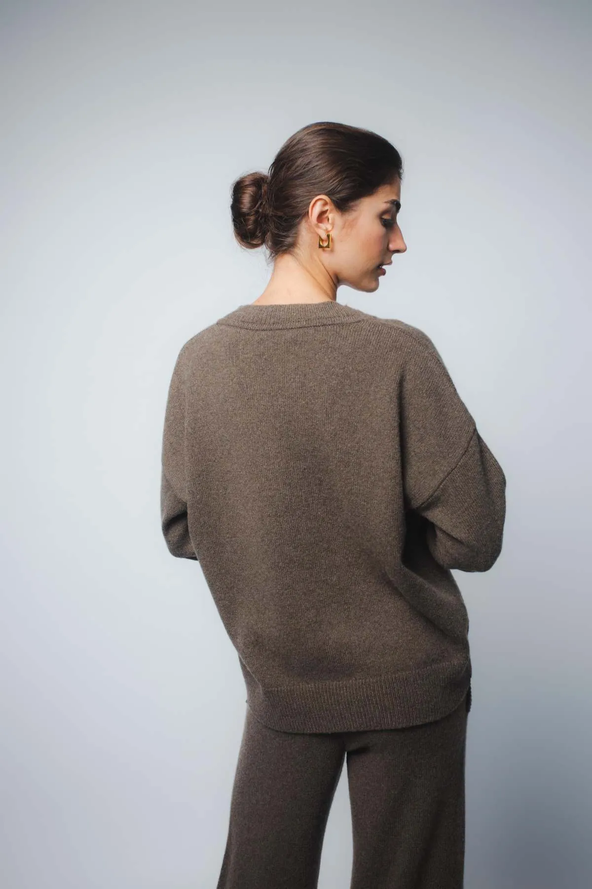 Crista V-neck Cashmere Pullover - Chestnut