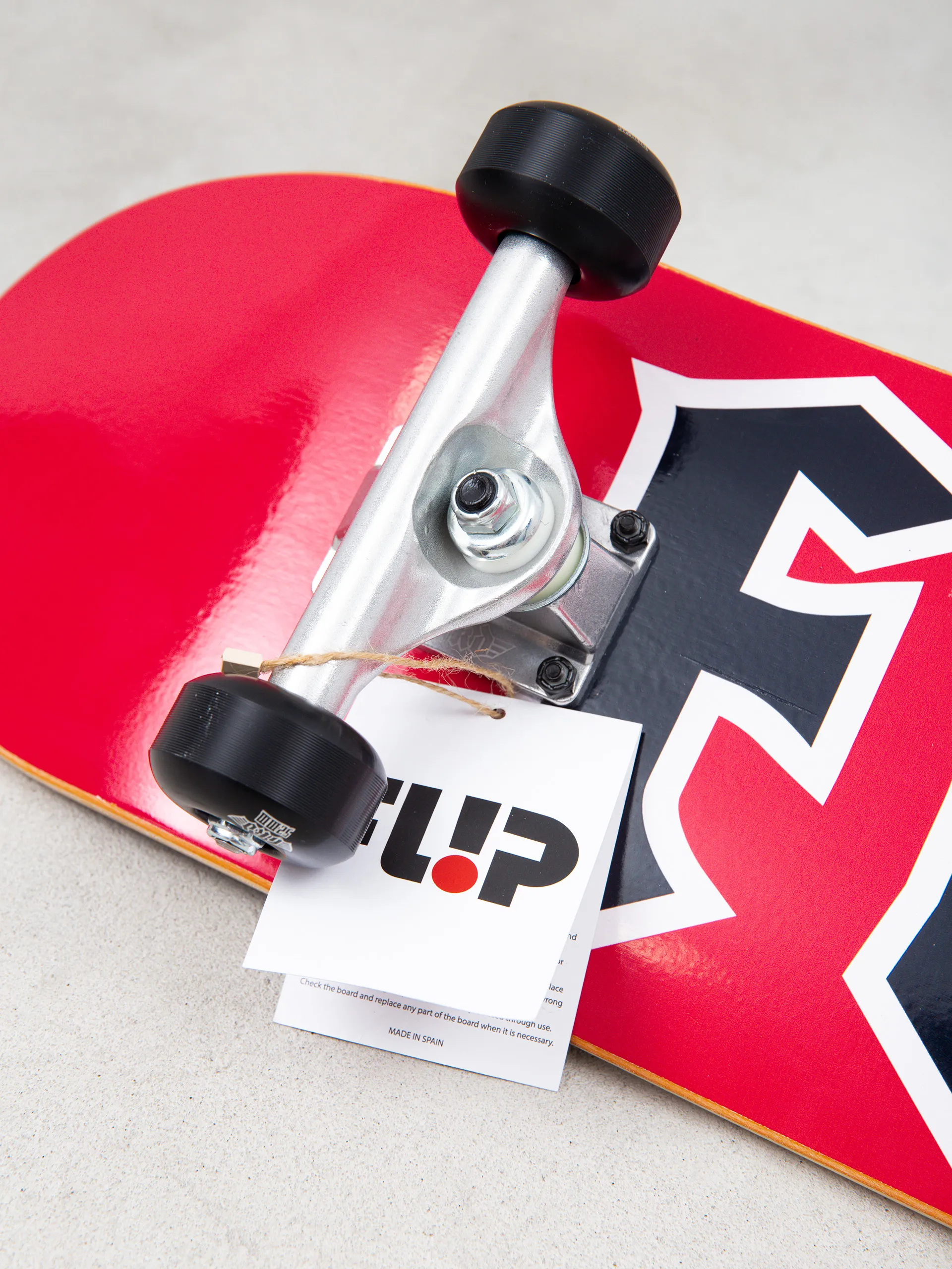 Flip Team Hkd Skateboard (red)