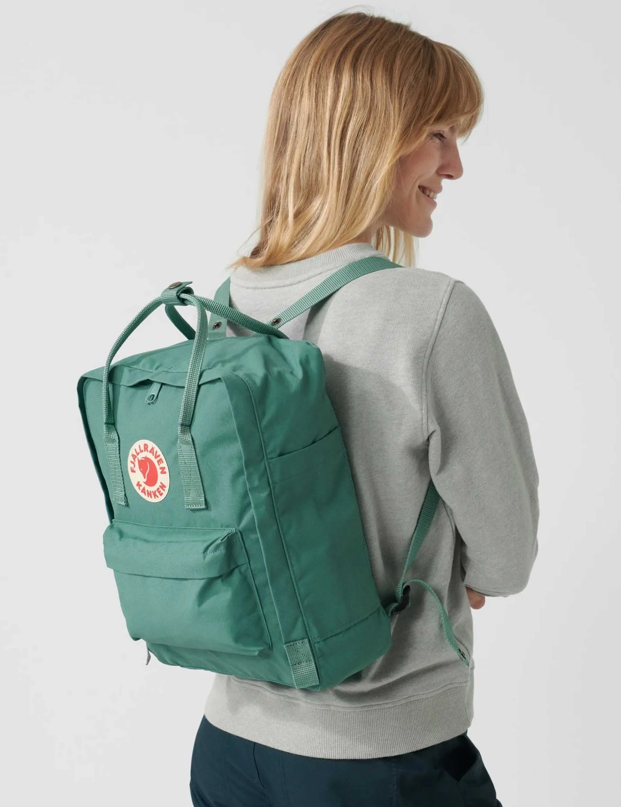 Kanken Classic Backpack - Foliage Green