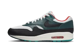 Nike Air Max 1 Liverpool Lebron James