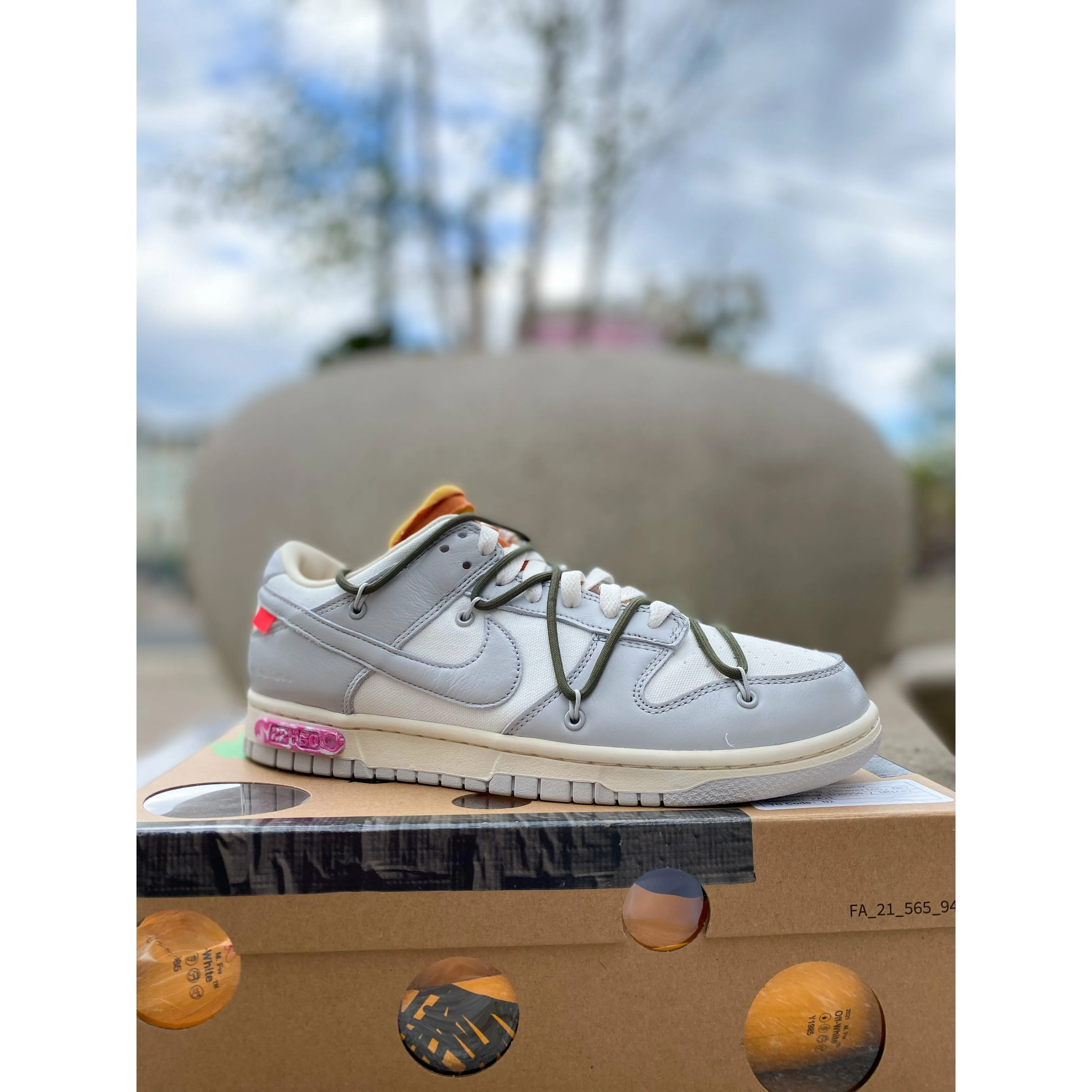 Nike Dunk Low Off-White Lot 22