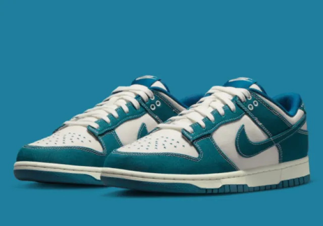 Nike Dunk Low "Industrial Blue Sashiko"